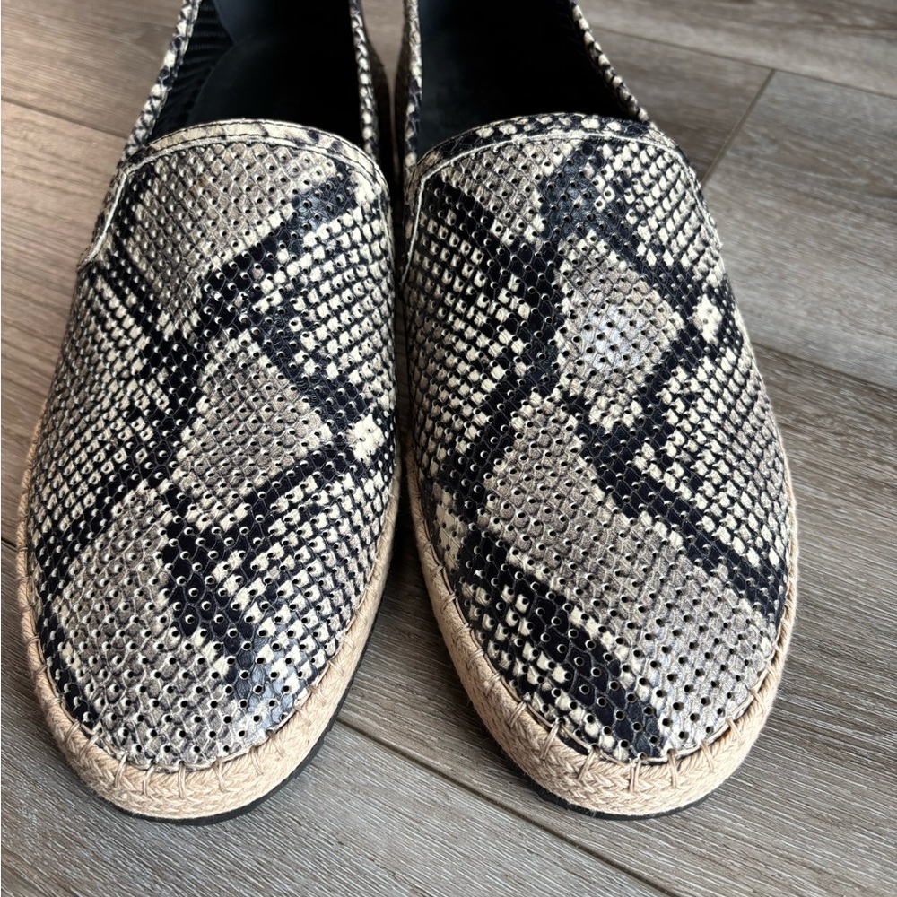 Roberto Cavalli Snakeskin Slip-On Loafers (like new) Size 11-11.5 in USA - Picture 6 of 7